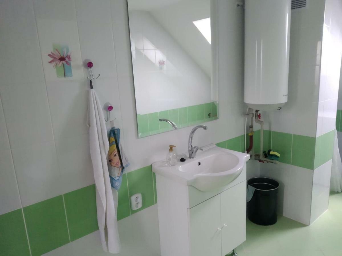 Apartman Gabika Na Zahori Apartment Malacky Exterior photo